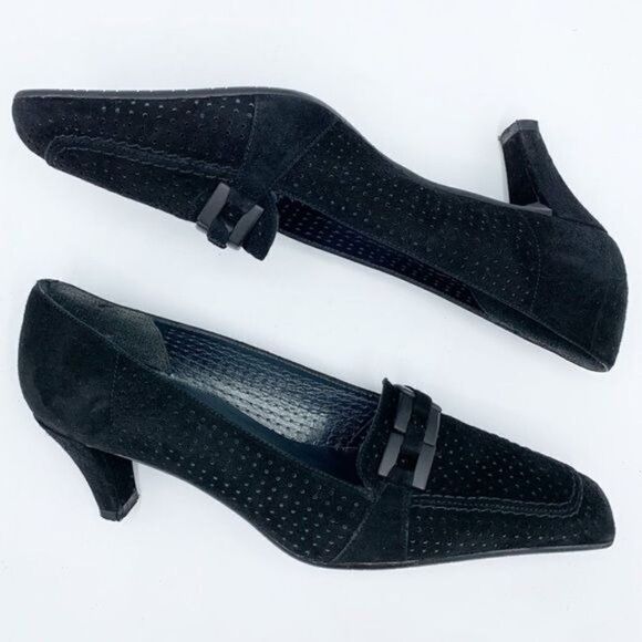 Stuart Weitzman Vintage Perforated Black Suede Heeled Loafers Sz 7 Work Office C - Picture 3 of 12